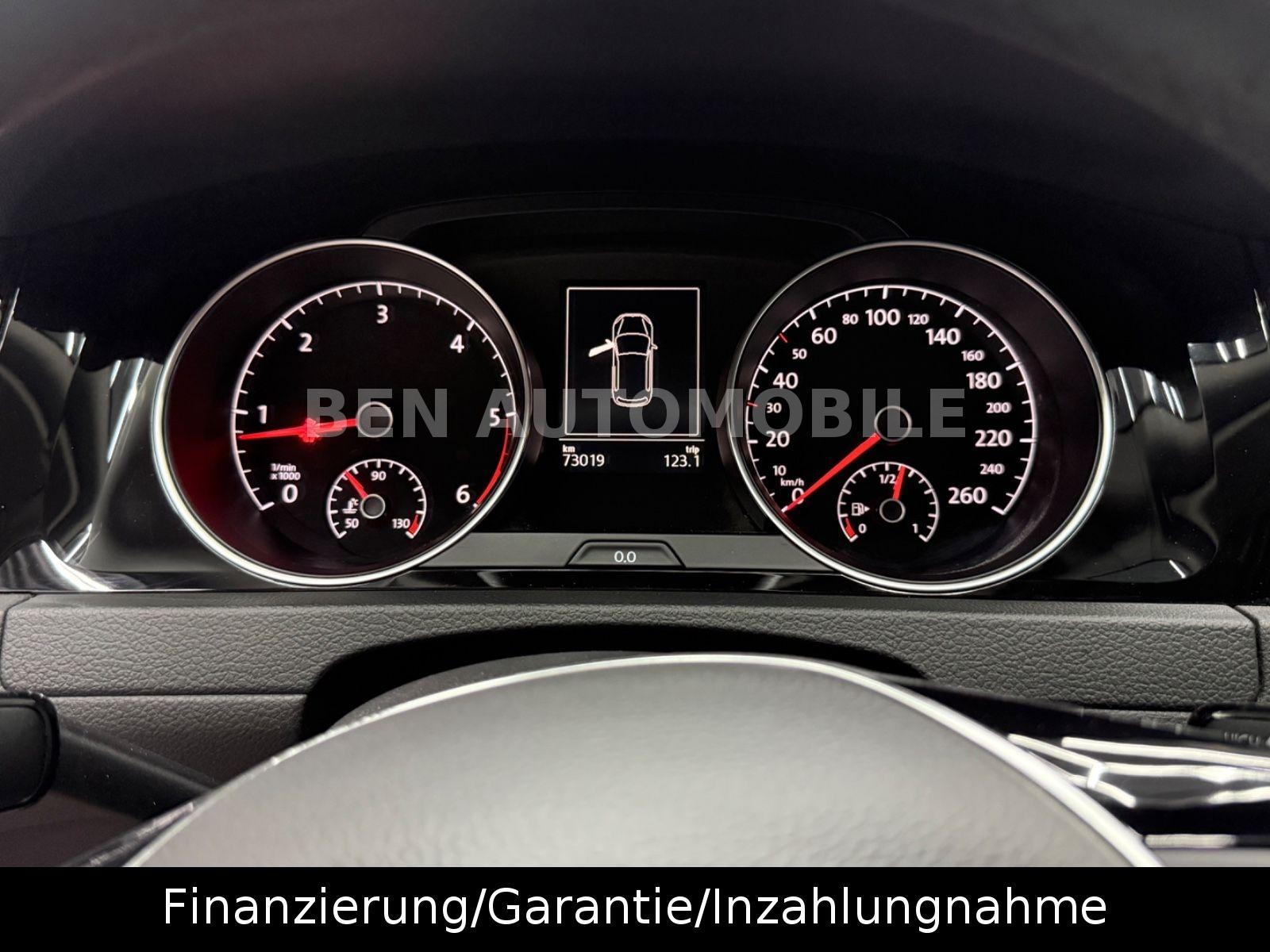 Volkswagen Golf VII Lim. 2.0 TDI Highline BMT PANO*NAVI*PDC
