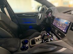 PORSCHE Cayenne Coupe Turbo GT PORSCHE Cayenne Coupe Turbo GT