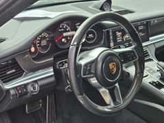 Fahrzeugabbildung Panamera Turbo 4.0-Liter-V8-Biturbo