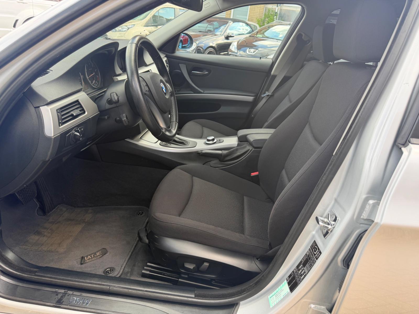 BMW 320 2008 — photo 10