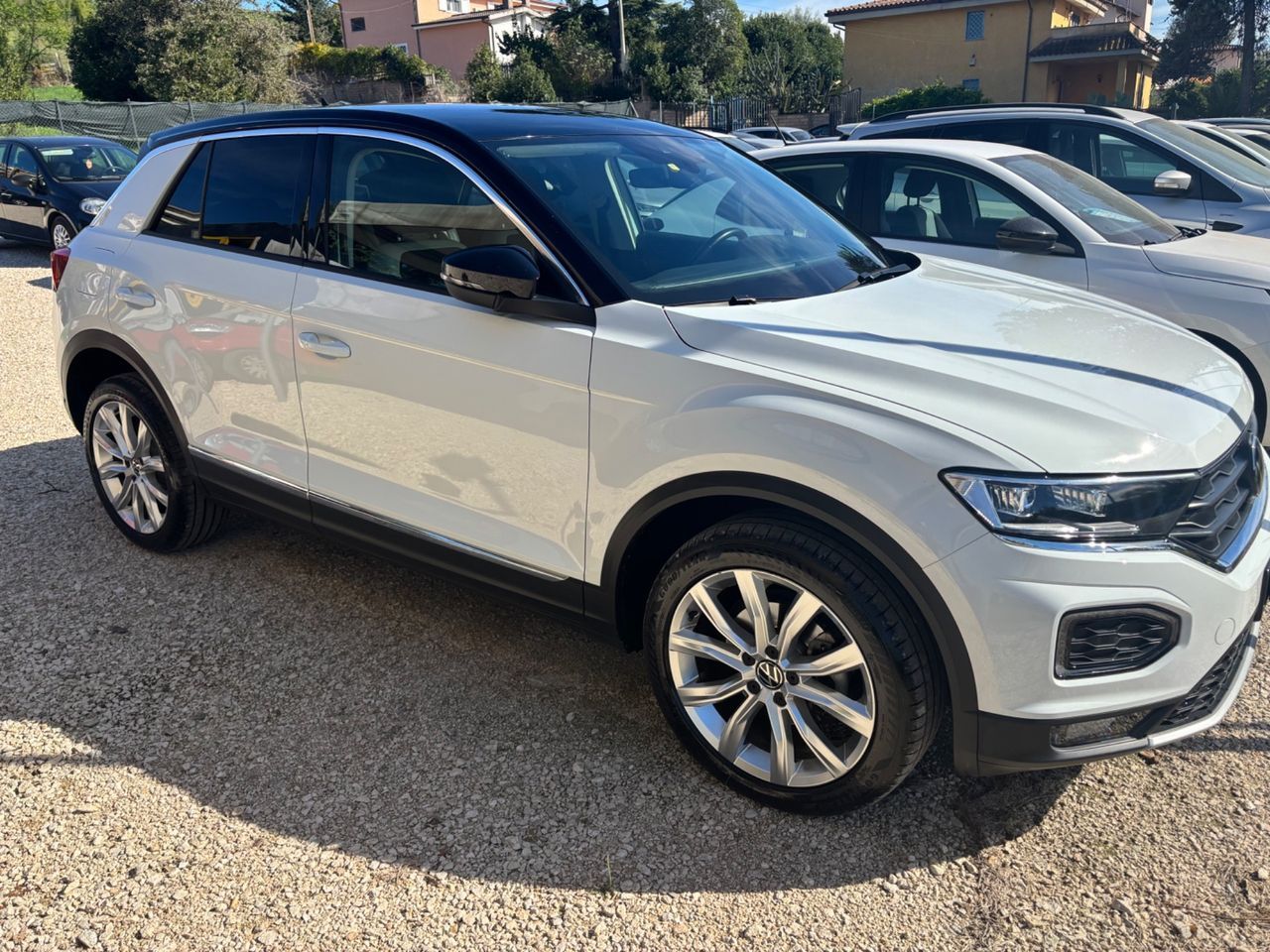 Volkswagen T-Roc 1.5 TSI ACT DSG Style BlueMotio imagem 2