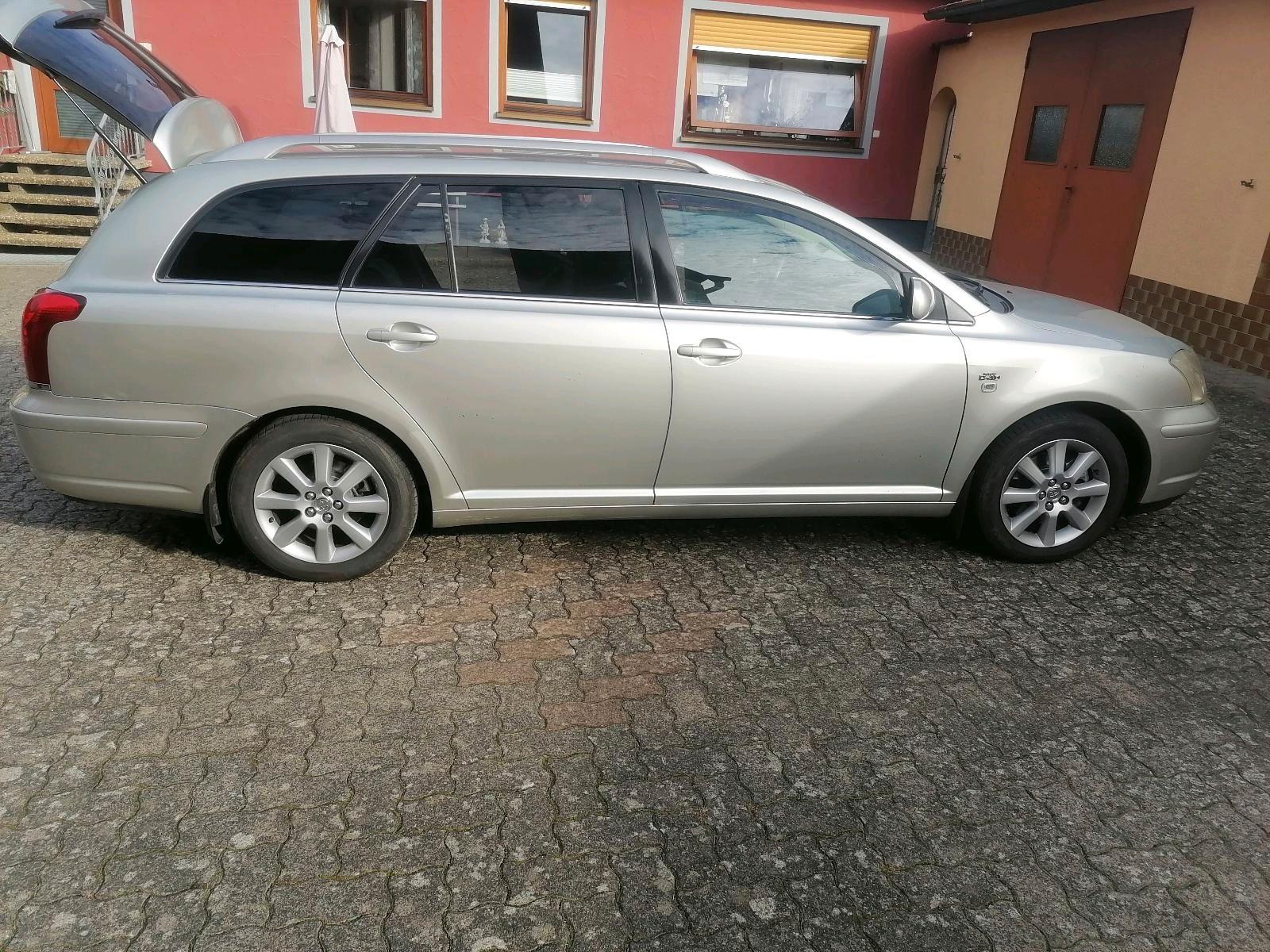 Toyota Avensis 2005 — photo 8