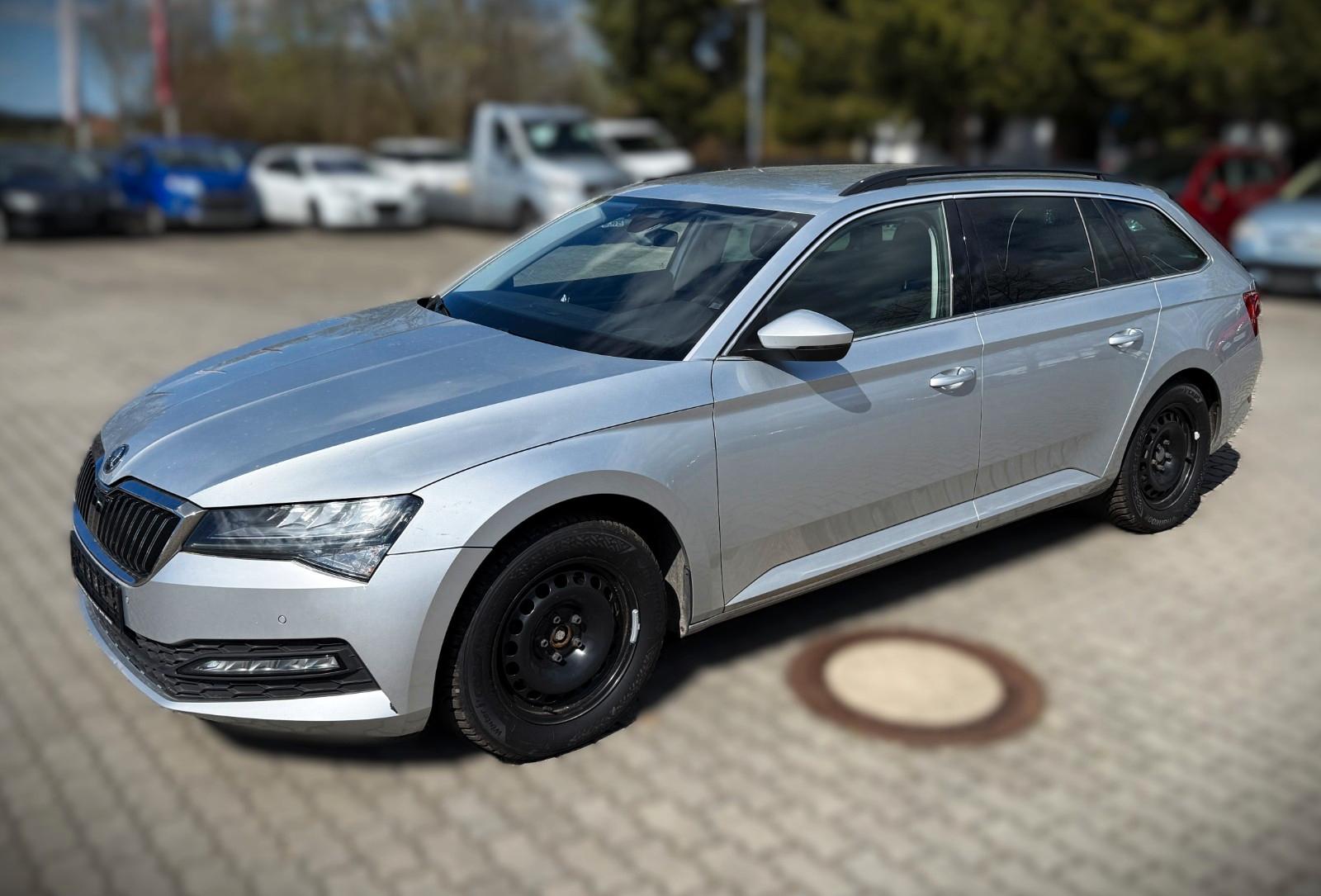 Skoda Superb Combi*LED*VIRTUAL*NAVI*KAMERA*ALU