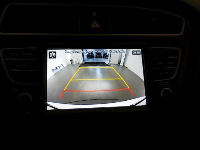 i20 STYLE+NAVI+RÜCKFAHRKAMERA+SCHIEBEDACH+SITZ-/