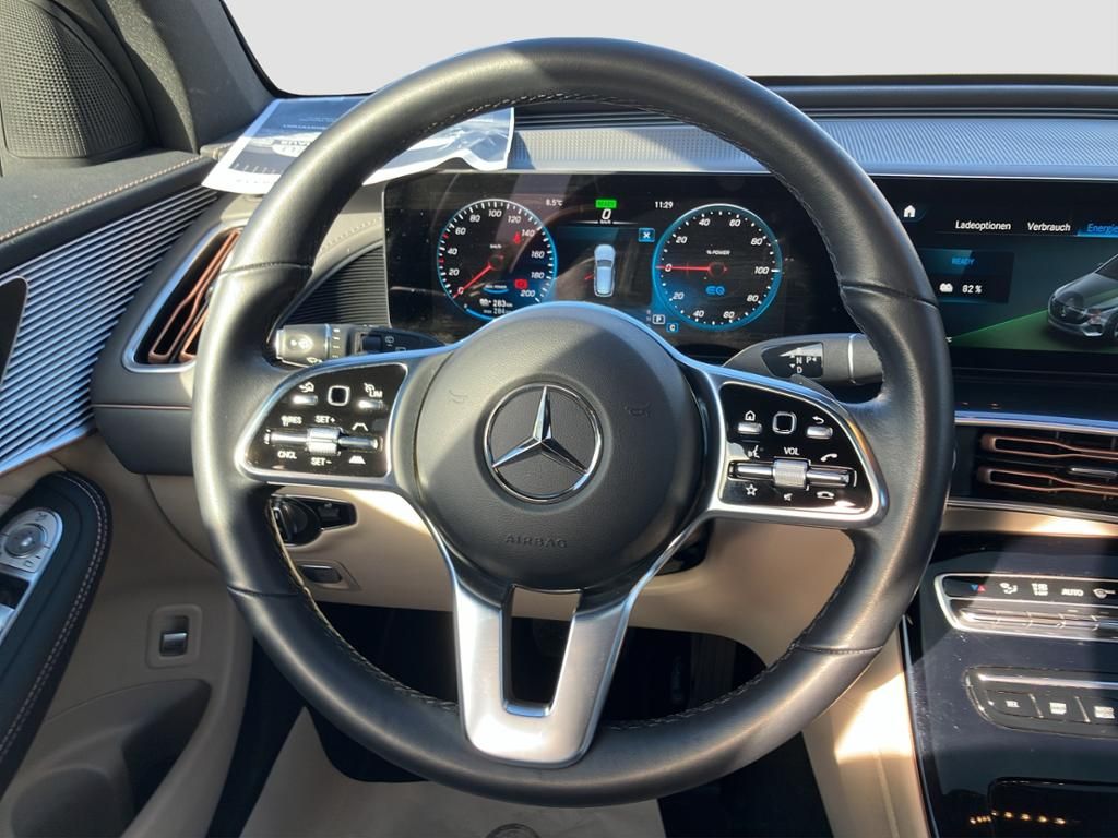 Fahrzeugabbildung Mercedes-Benz EQC 400 4MATIC SD*AHK*HUD*KeyLess*ParkAss*360°