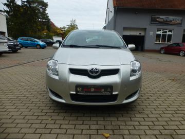 Toyota Auris Sol