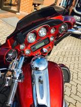 Harley-Davidson FLHTCUSE4 Screamin' Eagle CVO'110 E-Glide - HARLEY-DAVIDSON CVO SCREAMIN