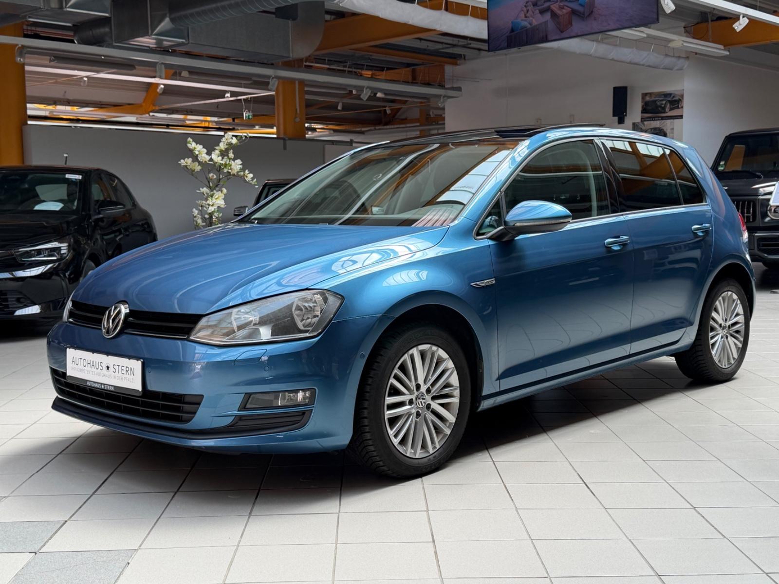 Volkswagen Golf VII Limo Cup|SHZ|PDC|Klima|Pano|Navi|1.Hand
