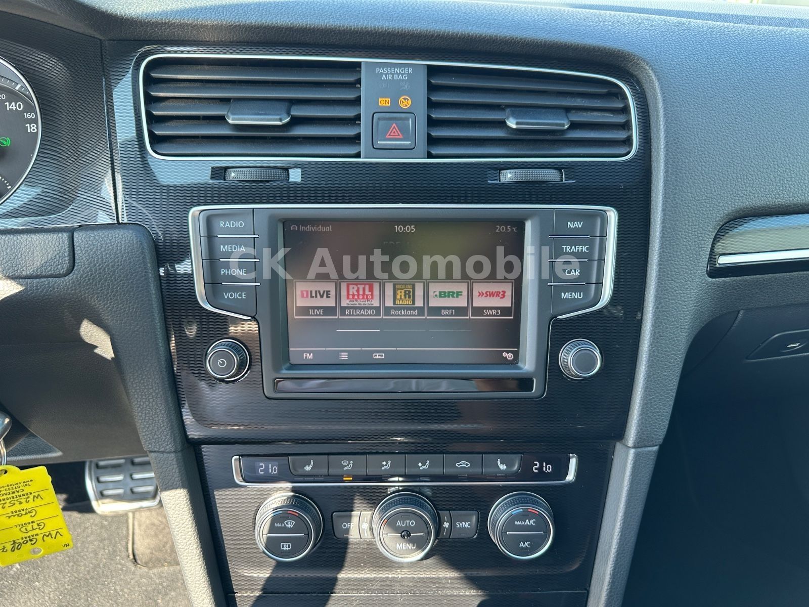Fahrzeugabbildung Volkswagen Golf VII Lim. GTD BMT/DSG/Navi/Bi-Xenon/PDC
