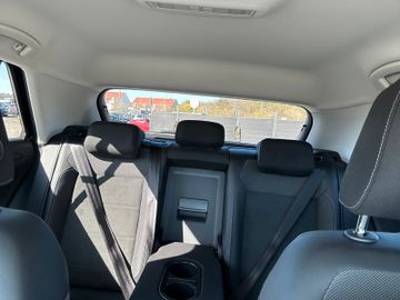 Volkswagen T-Roc - 9