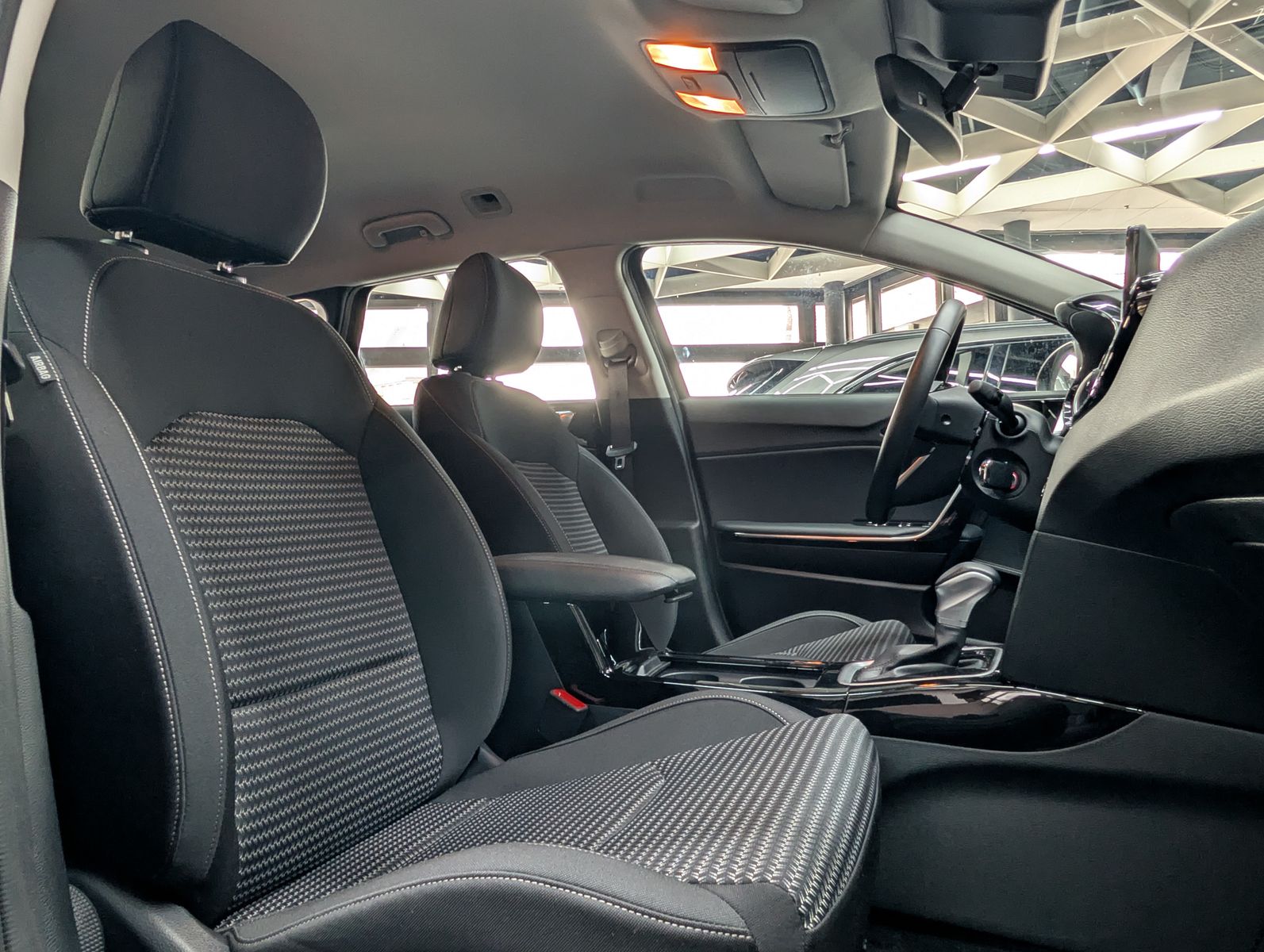 Fahrzeugabbildung Kia cee'd Sportswagon 1.5 DCT Spirit ACC*JBL*KAM*7J