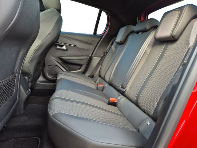 Peugeot 208 GT 1.2 Pure Tech 130 DSG