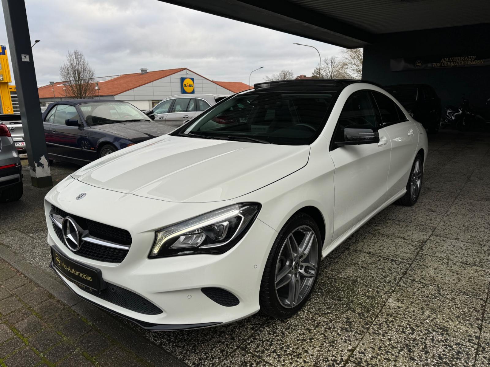 Mercedes-Benz CLA 200 AMG Urban *Kamera/Panorama/Navi/SHZ*