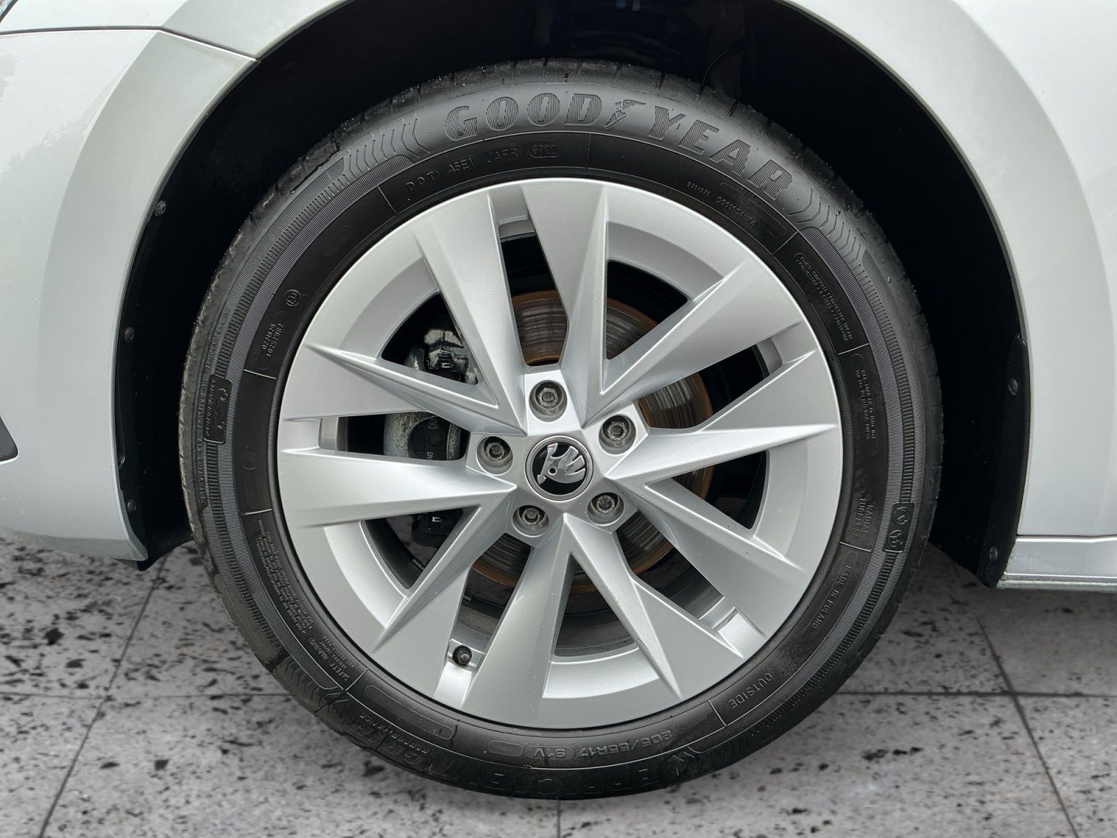 Skoda Octavia - Bild 8