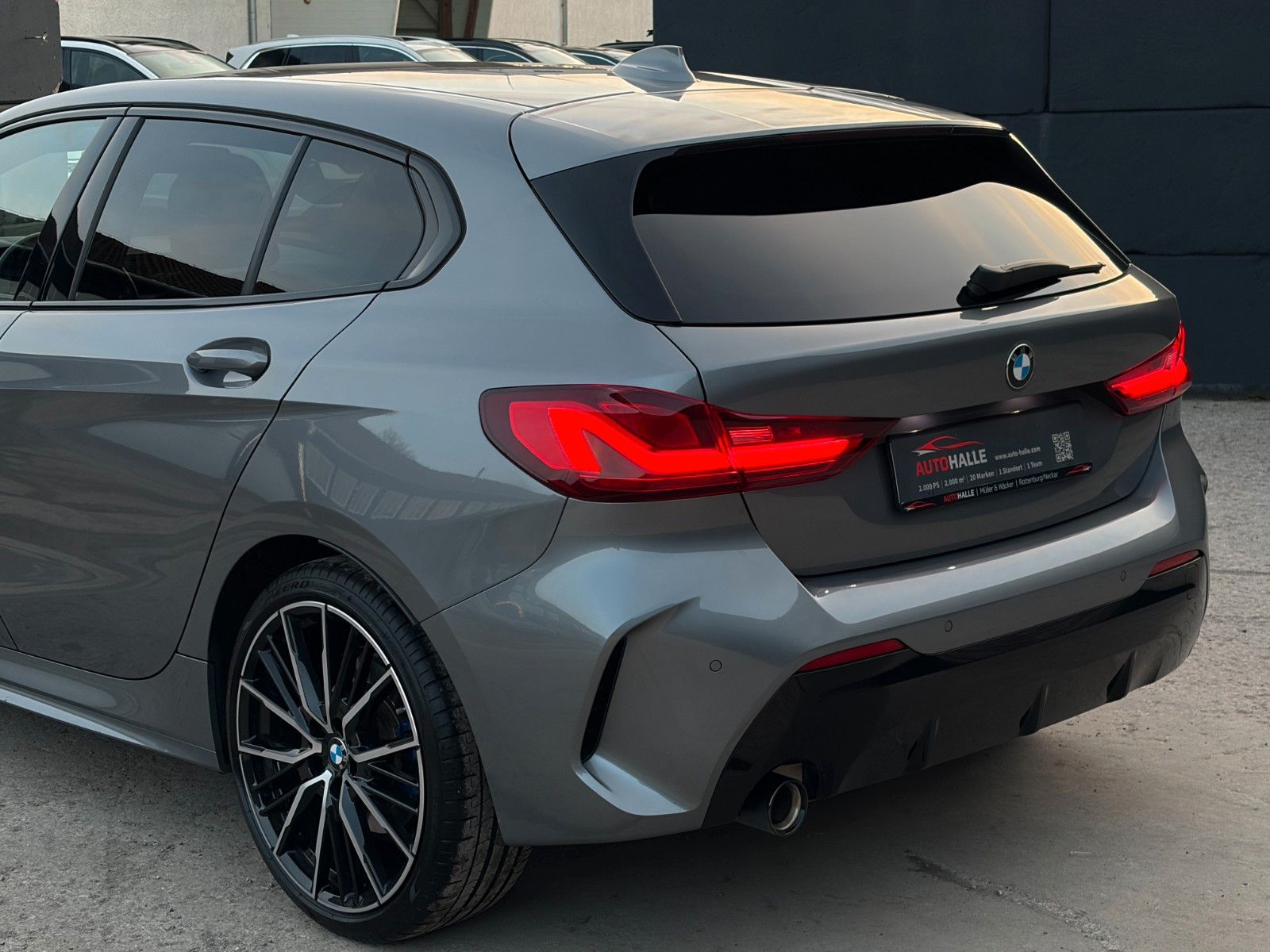 Fahrzeugabbildung BMW 118i Aut. M Sport Tempomat CarPlay SHZ LED PDC