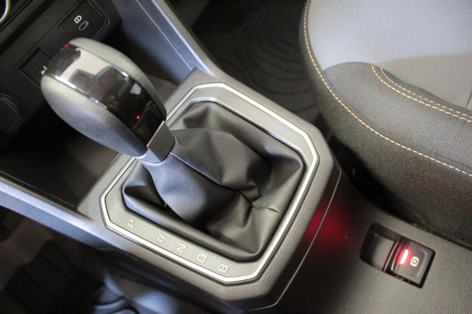 Fahrzeugabbildung Dacia Jogger Hybrid 140 Extreme 5-Sitzer #15223