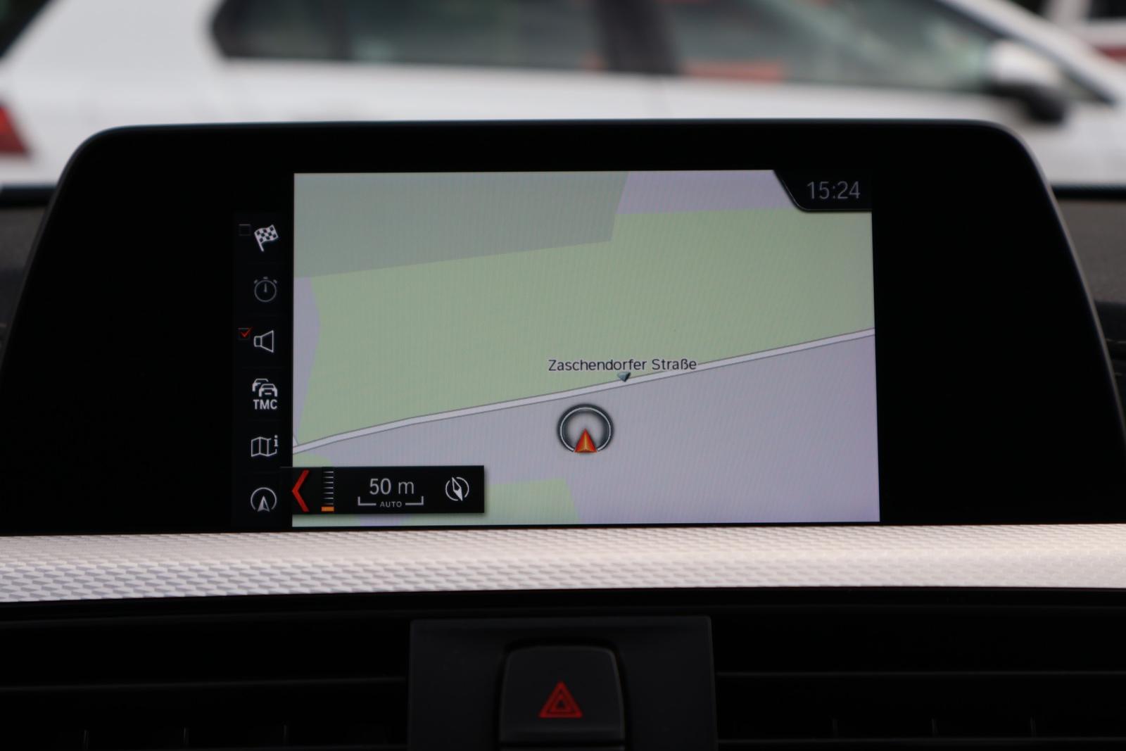 BMW 320i M Sport LED Navi Tempomat el. Heckklappe