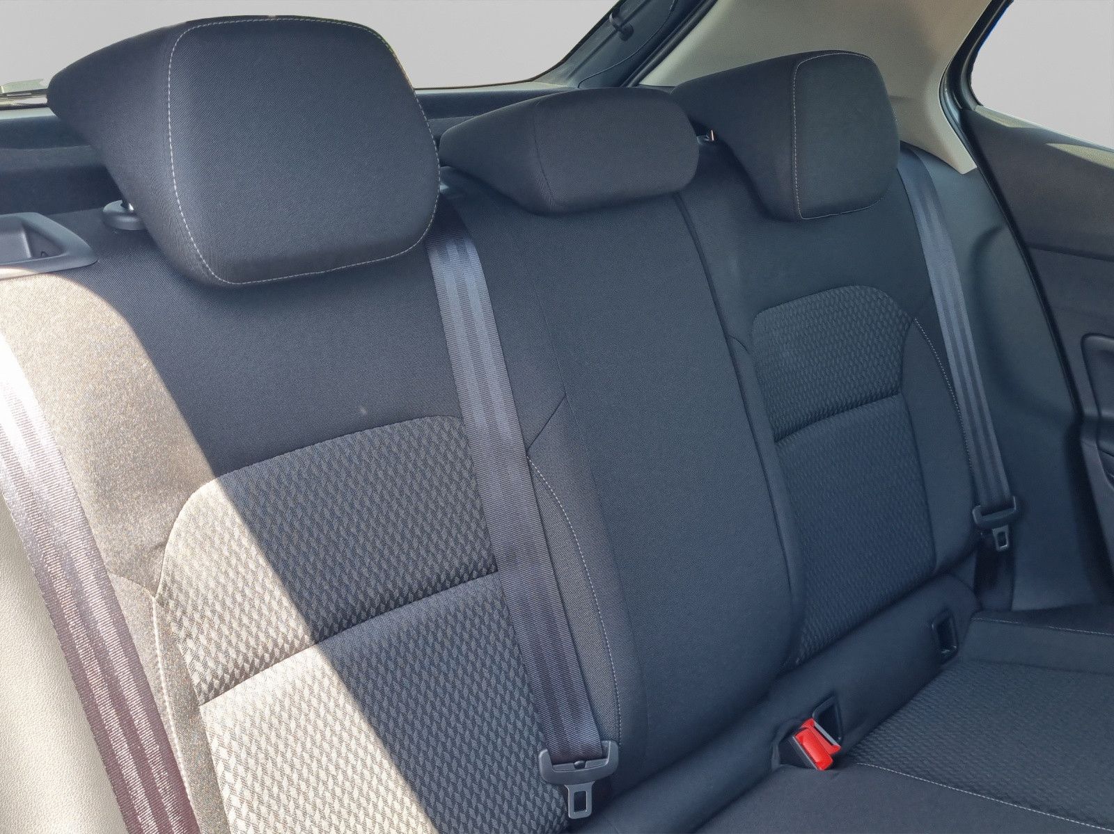 Fahrzeugabbildung SKODA Fabia Balance 1,0TSI 17" Winter+ Fahrassi 50L