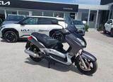 Yamaha XMAX 250 - YAMAHA ROLLER XMAX 250