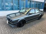 BMW E30 325i mit H-Kennzeichen - BMW 325: Limousine, E30