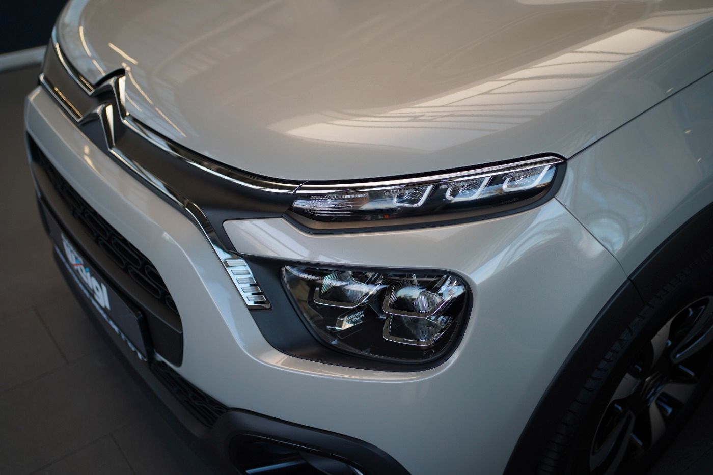 Fahrzeugabbildung Citroën C3 PureTech 83 Max Sitzheizung Navi DAB Klima