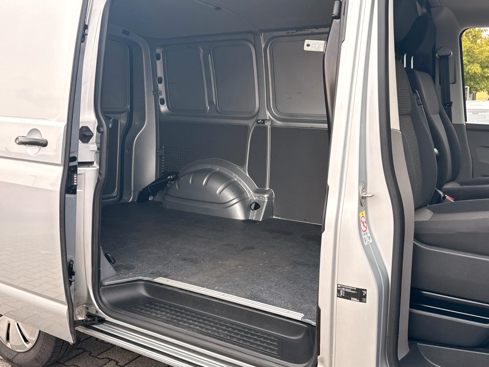 Volkswagen T6.1 2.0 TDI Transporter Kasten FWD*GR.NAVI*PDC*