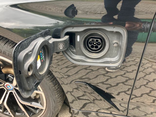 Touring 530 e xDrive M Sport HUD Pano AHK