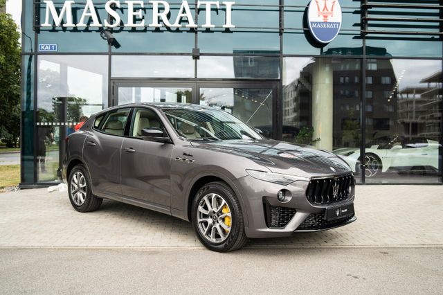 Maserati Levante 3.0 V6 350HP Modena Auto 4WD