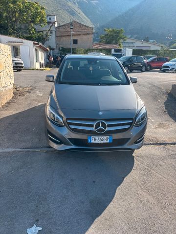 Mercedes-Benz Mercedes-benz B 180 B 180 1.5 DIESEL ANNO 2017 K