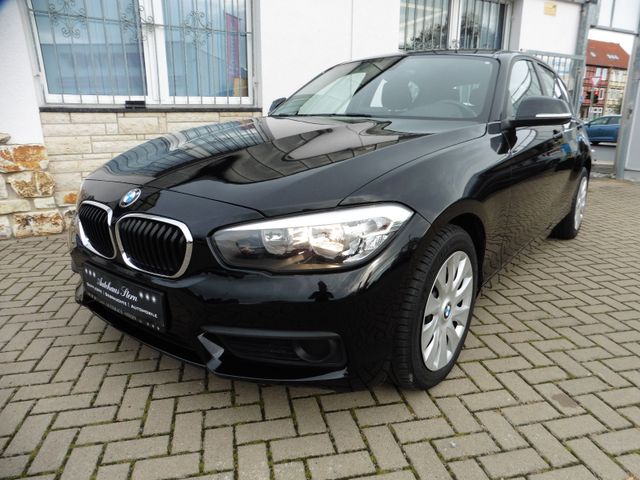 BMW 118 i 5 türer mit NAVI*PDC*SHZ*WR*Tempomat...