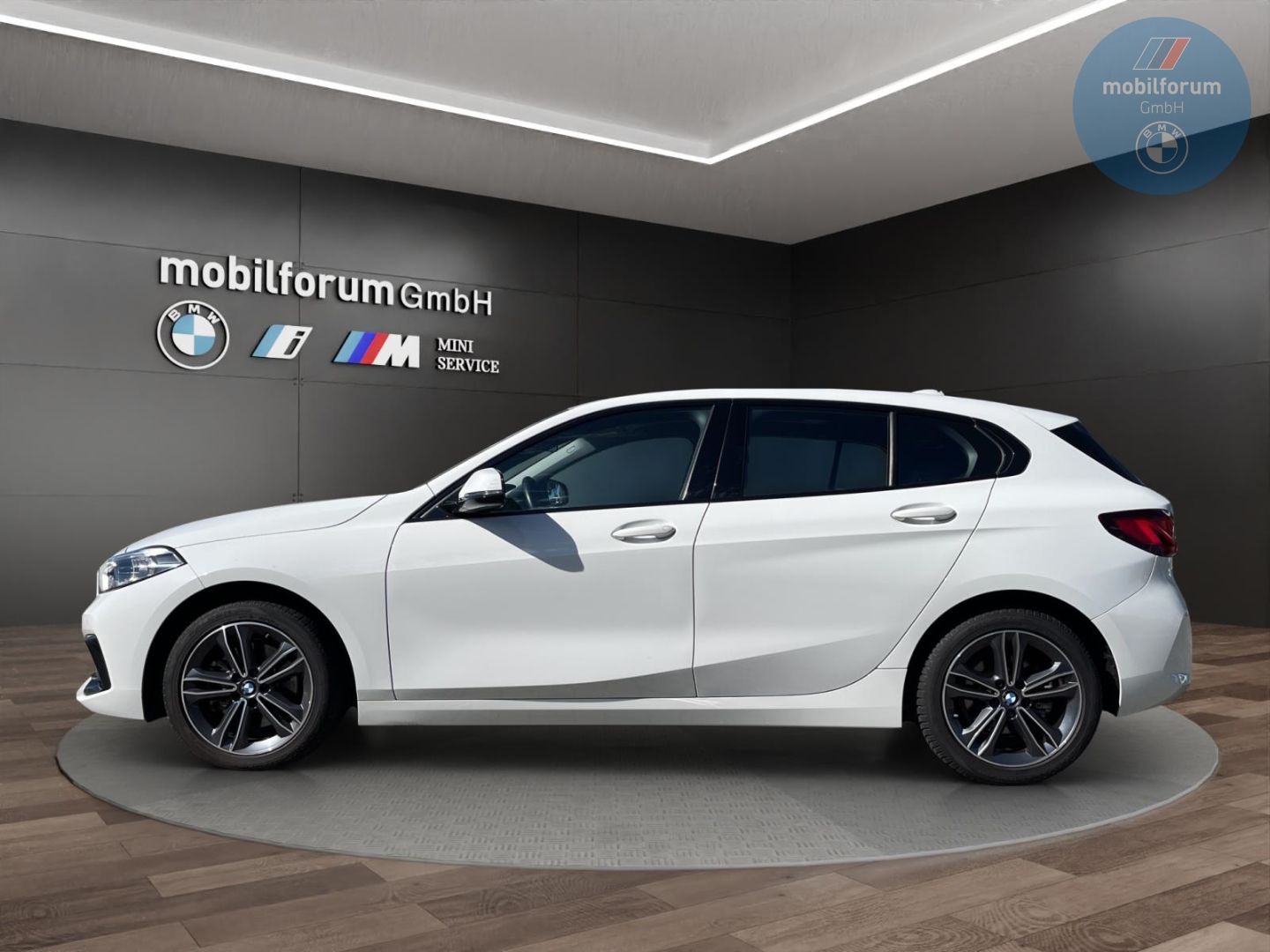 BMW 118 i Sport Line Panorama LED Navi Prof DAB SHZ foto 4