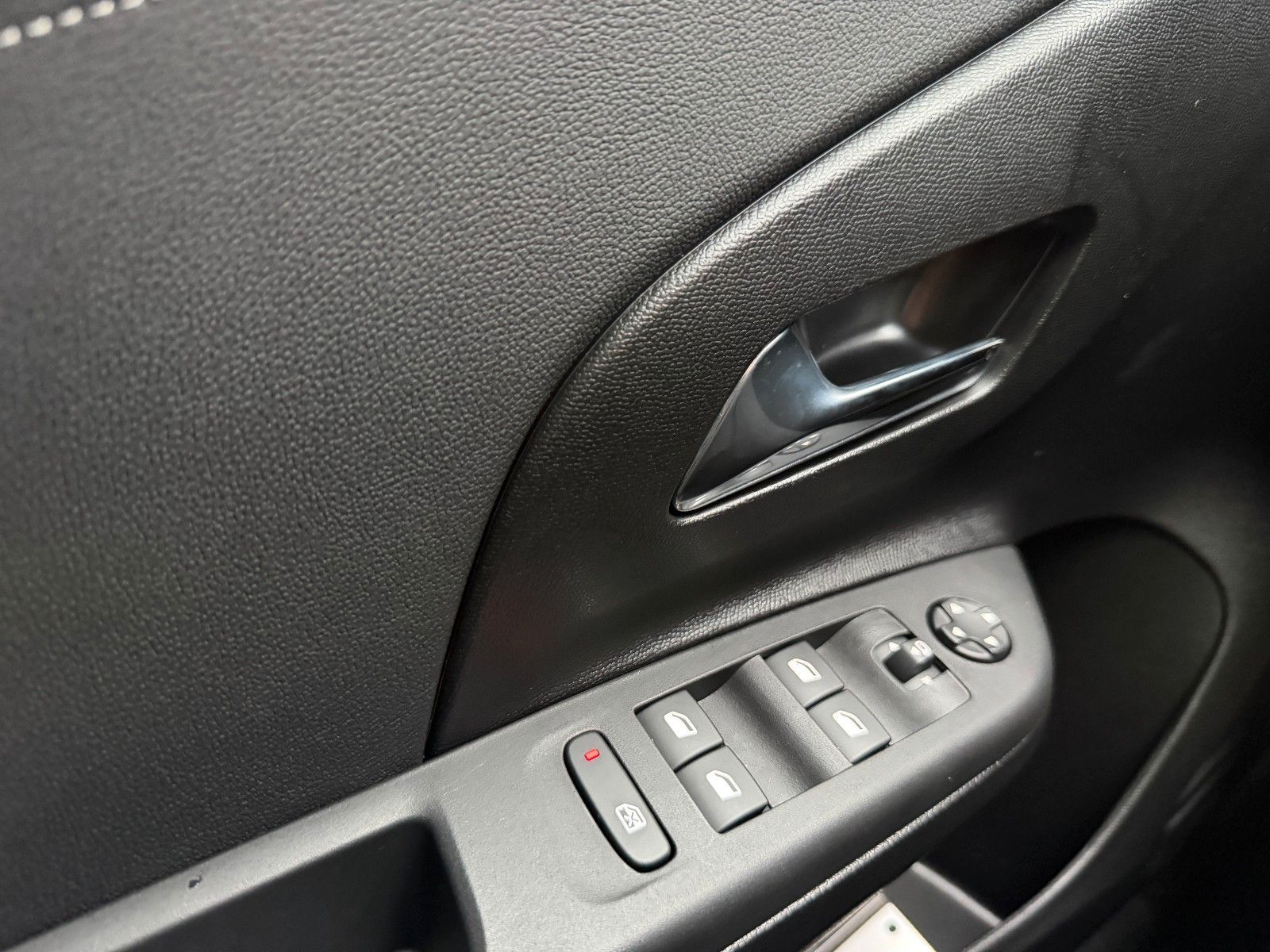 Fahrzeugabbildung Opel Corsa F 1.2 Turbo GS Kamera,LED,Navi,SHZ,Keyless