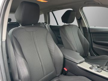 BMW 320i Touring Advantage*Automatik*Buisness*Navi*