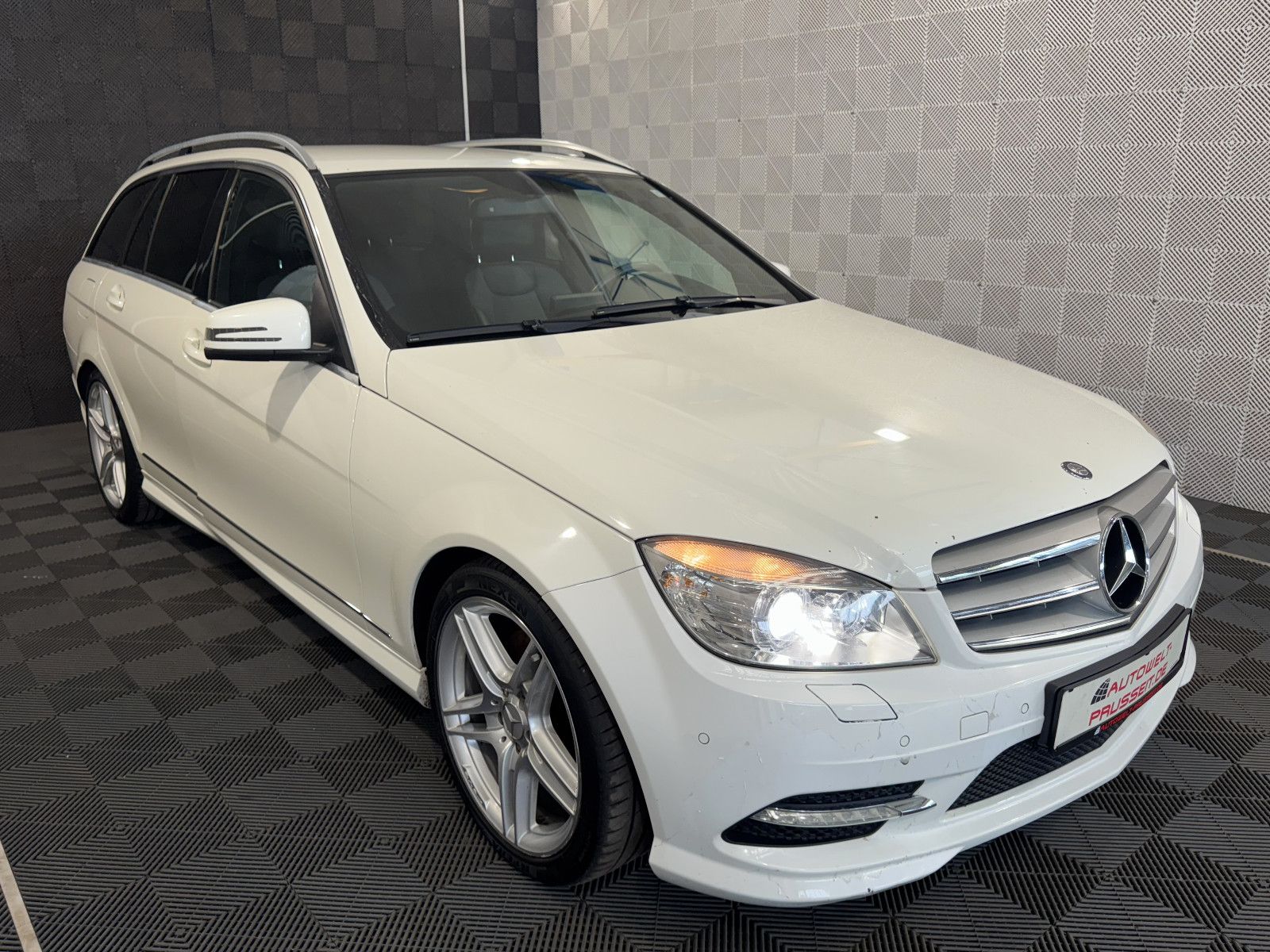 Gebrauchtwagen Mercedes-Benz C 300 C 300 T*AMG*TEMPO-KLIMA-BI XENON-SHZ-LM 18" in Horb am Neckar
