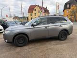 Mitsubishi Outlander ClearTec Intense 4WD - Mitsubishi Outlander Intense mit Diesel-Antrieb