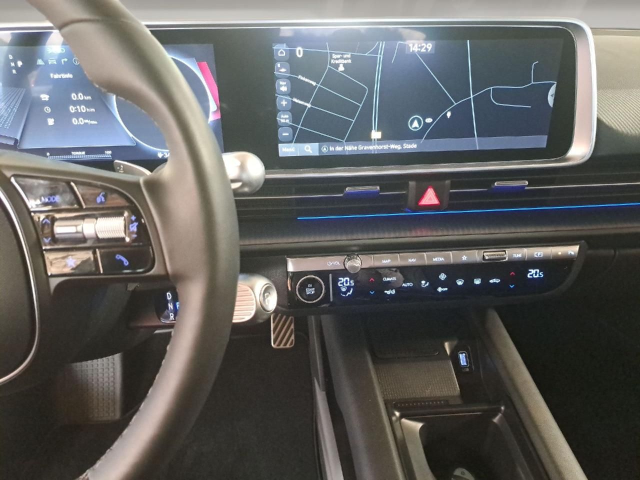 Fahrzeugabbildung Hyundai Ioniq 6 Uniq Elektro*Anhängerkupplung*