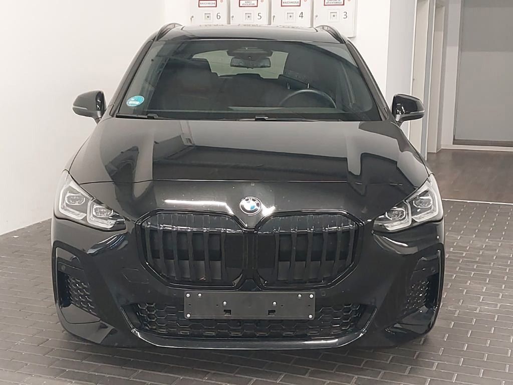 Fahrzeugabbildung BMW 218 i Active Tourer M Sport H&k Pano Memory ACC