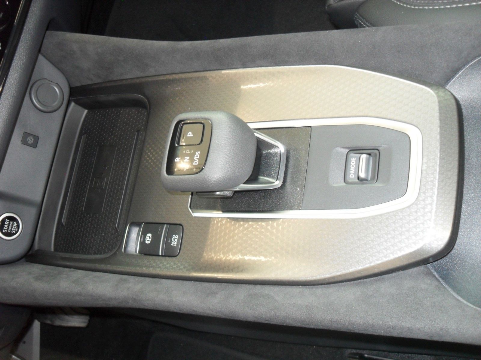 Fahrzeugabbildung Nissan Qashqai N-Design | HeadUp | Panora. | 360°