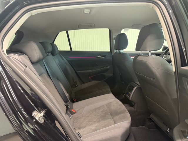 Golf VIII Life 1.5 TSI AHK STNDHZG LED