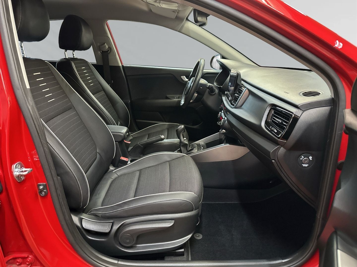 Fahrzeugabbildung Kia Rio GT-Line 1.0 Mild-Hybrid 120 48V +NAVI+LED+Ap