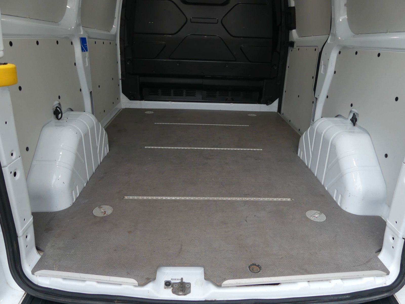 Fahrzeugabbildung Ford Transit Custom Kasten 300 L1 Trend*BLIS*Kamera