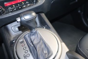Fotografie des Kia Sportage 2.0 GDI 2WD AT Vision AHK