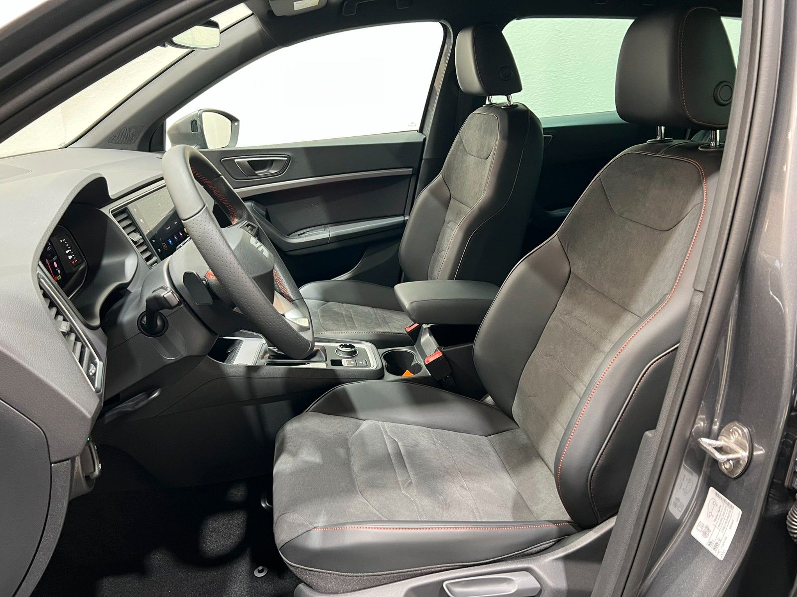 Fahrzeugabbildung SEAT Ateca 1.5 TSI FR DSG