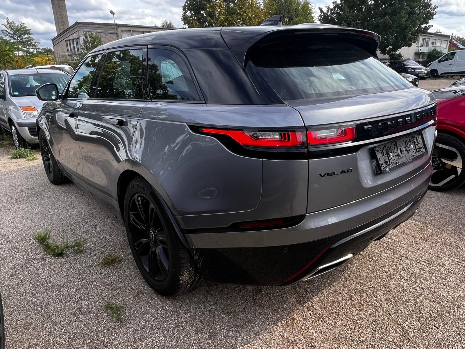 LAND ROVER Range Rover Velar D300 R-Dynamic S Black – Bild 2