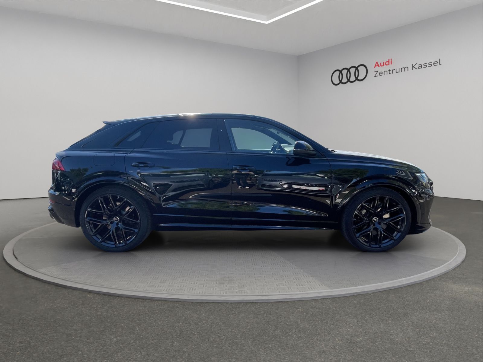 Audi RSQ8 - Bild 9