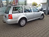 Volkswagen Golf 1.6 Variant*AHK*Aut*Klima*TÜV 06/28 - Volkswagen Golf aus 2003: Variant