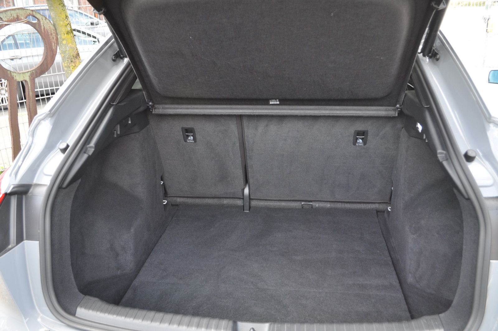 Fahrzeugabbildung Audi Q4 e-tron Sportback 50 e-tron quattro