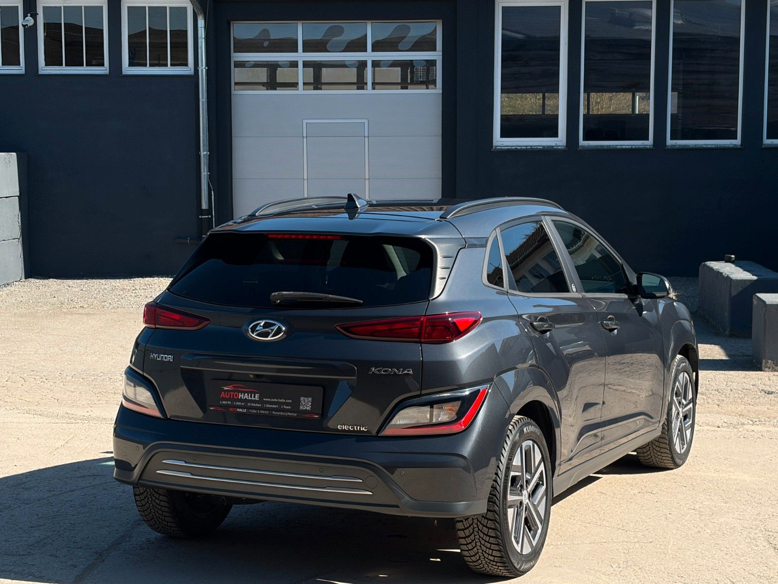 Fahrzeugabbildung Hyundai KONA E Edition 30+ Wärmepumpe ACC Krell CarPlay