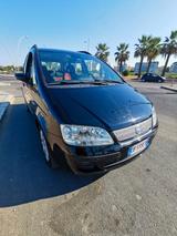 Fiat Idea 1.3 Multijet 16V Active autom. - Fiat Idea: Active