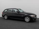 BMW 318d GeschwindigReg KlimaAut PDC AHK Nebelschein - BMW 318 aus 2011: 318d